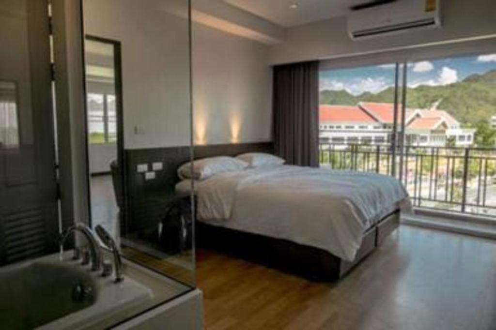 Eurotel Hotel SHA Kanchanaburi Buitenkant foto
